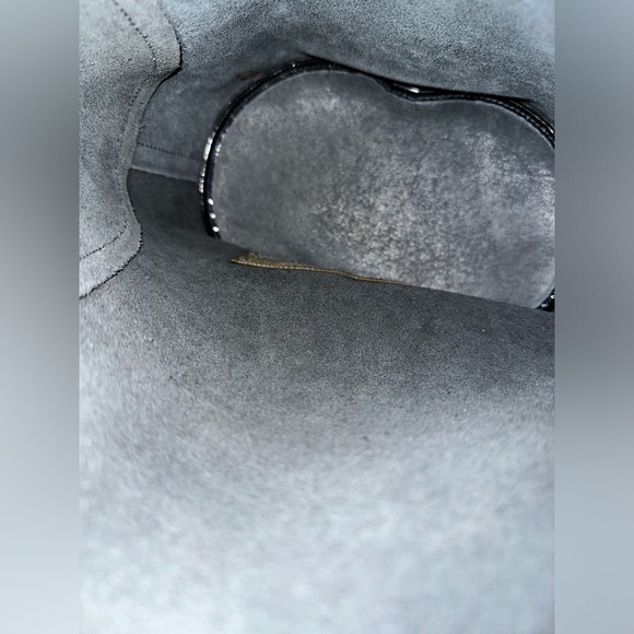 Salvatore Ferragamo Black Patent Leather Backpack! Pristine!! Comes w/pouch! - Picture 3 of 3